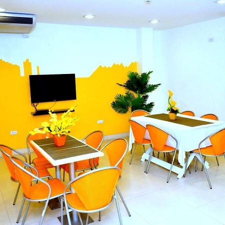 Hostellery Manila Exterior photo
